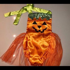 Pumpkin hallowed costume